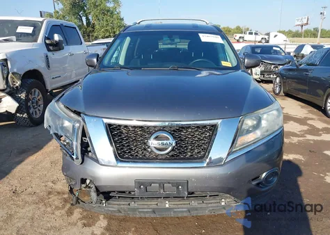 2016 Nissan Pathfinder S z USA, uszkodzony, nr VIN 5N1AR2MM9GC651277